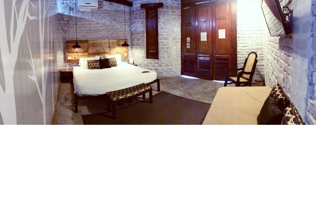 Bed & Breakfast Friends To Be